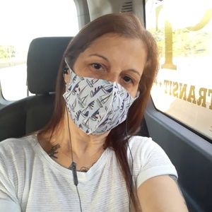 Meet your Posher, Damaris